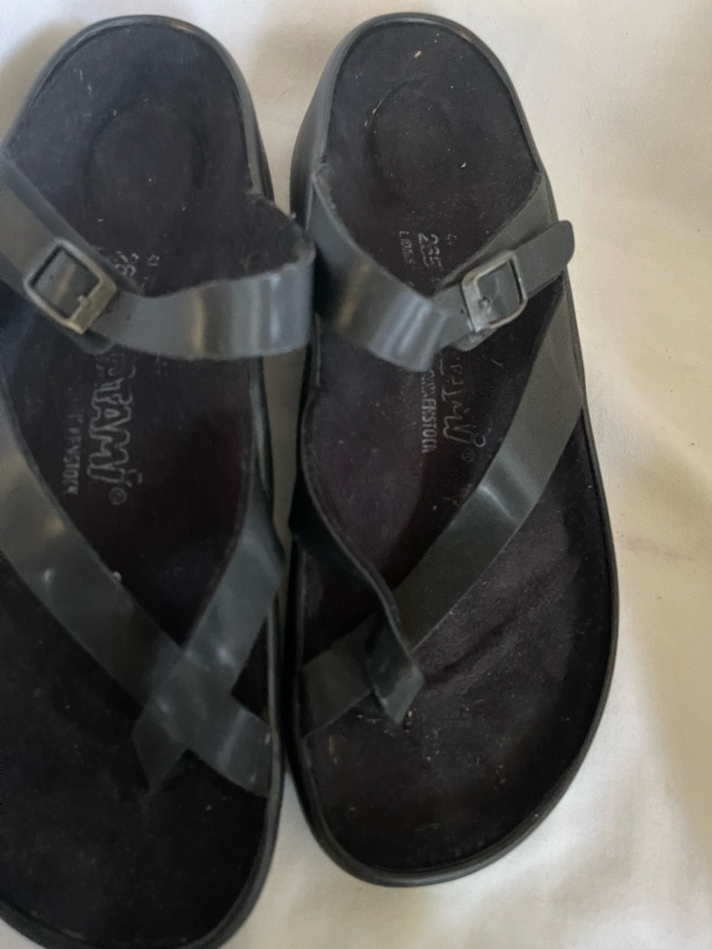 Birkenstock Tatami Black Leather Sandals - Straps Slides EUC - Size 41 W10-M 9